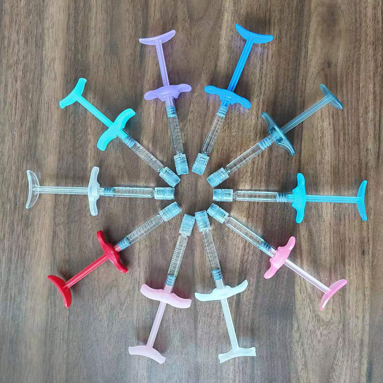 Zein da gurutzatutako azido hialuronikoaren eta azido hialuroniko arruntaren arteko aldea?